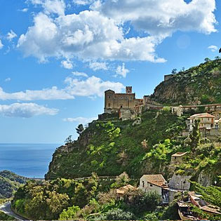 Cacòpardo Palace in Savoca