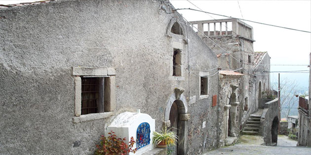 Piazza Vecchia in Casalvecchio Siculo