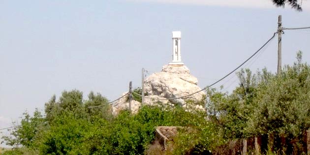 Pietra Lunga a Castrofilippo