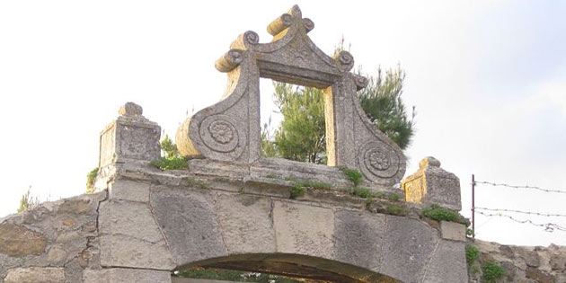 Door of Santo Rocco in Cianciana
